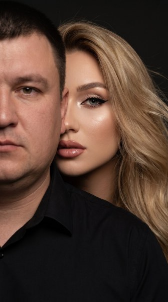 Пример нейрофотосессии по промпту № 9087