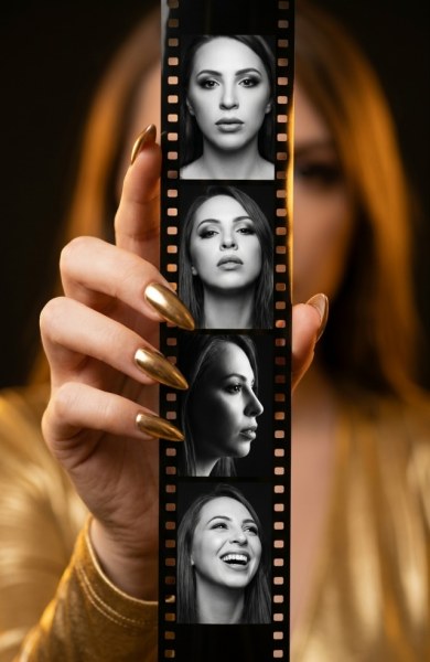 Пример нейрофотосессии по промпту № 3777