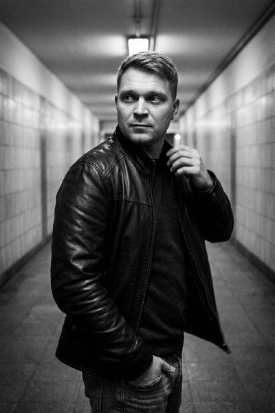 Пример нейрофотосессии по промпту № 9304