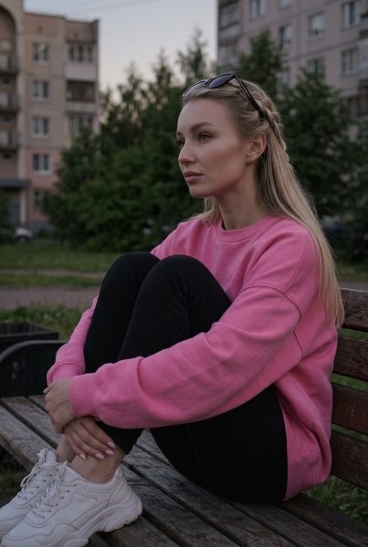 Пример нейрофотосессии по промпту № 13642