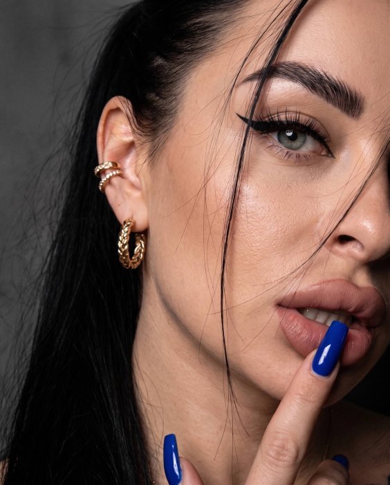 Пример нейрофотосессии по промпту № 18488