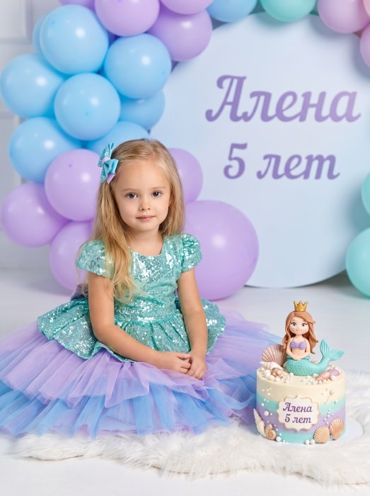Пример нейрофотосессии по промпту № 16794